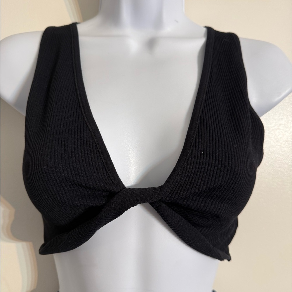 Garage Black Twist Front Crop Top Juniors size small